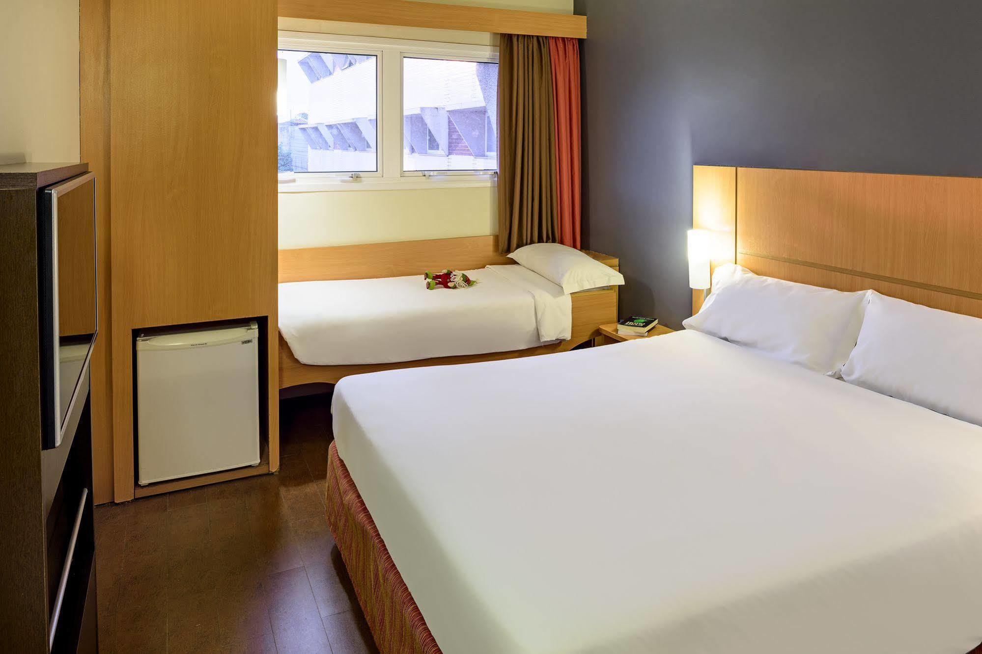 Hotel Ibis Belem Aeroporto Extérieur photo